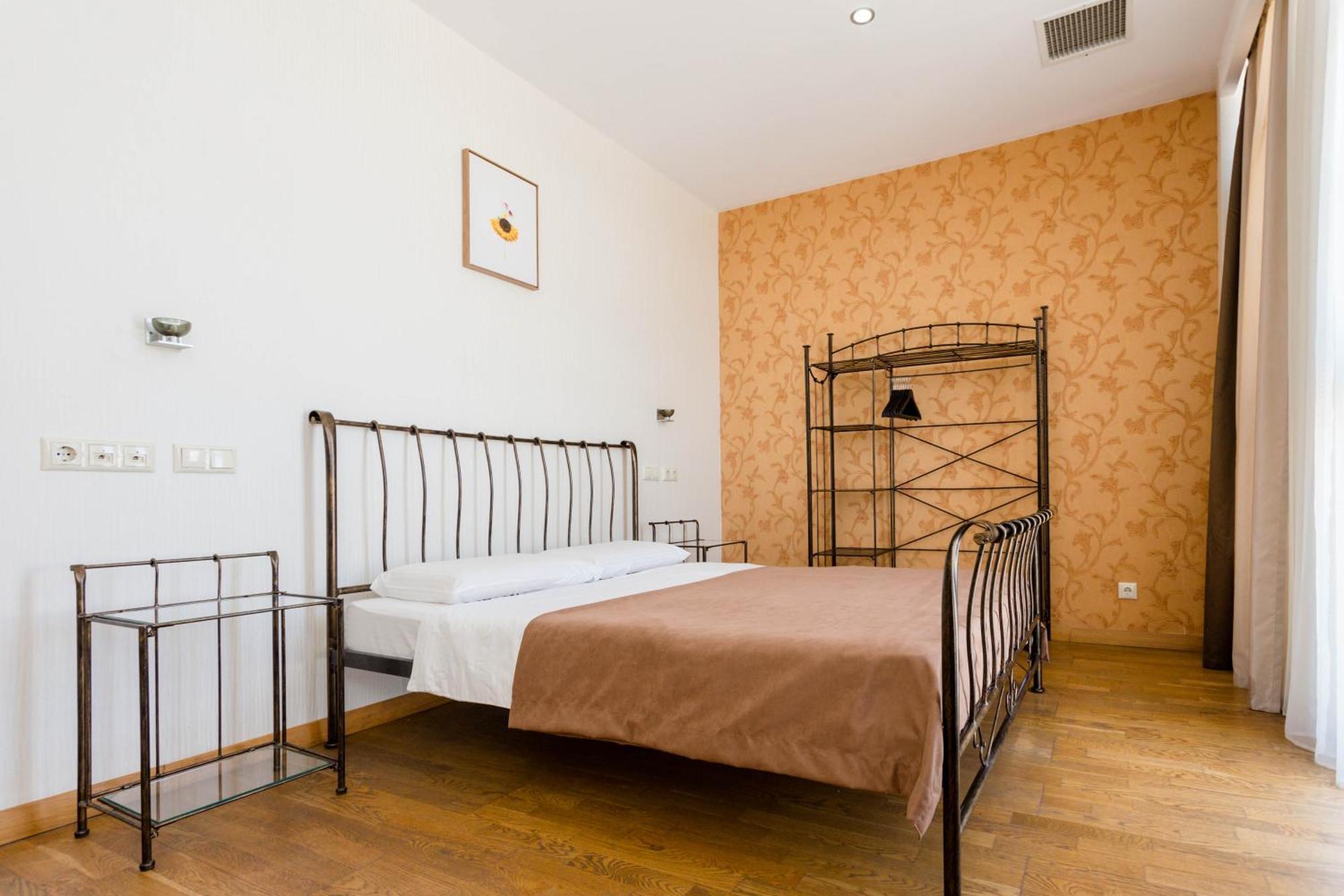 Apartment In The City Of Tbilisi Bagian luar foto