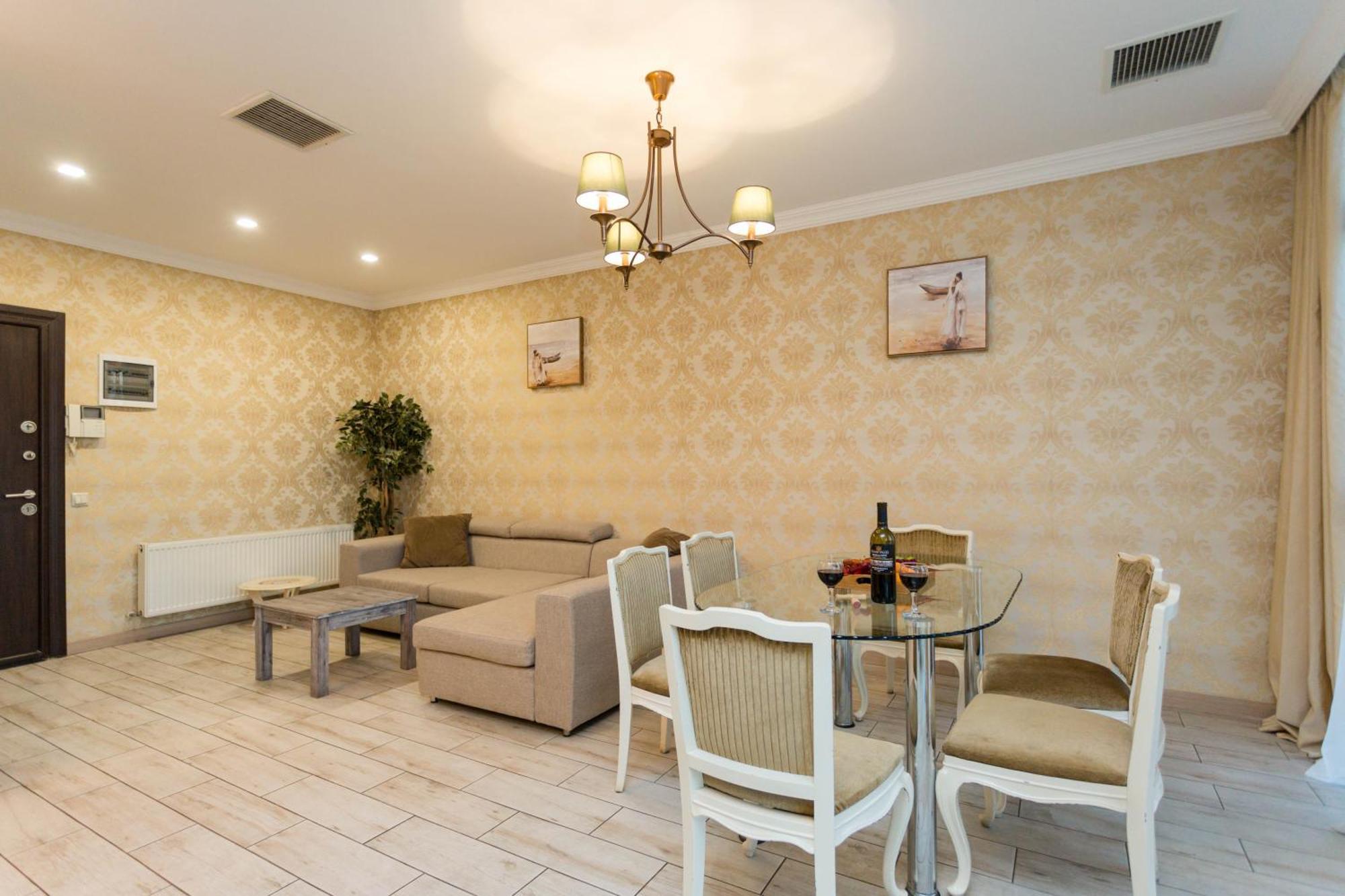 Apartment In The City Of Tbilisi Bagian luar foto